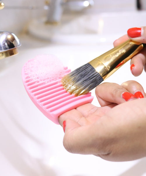 Brush Egg (Makeup Brush Cleaning Tool)