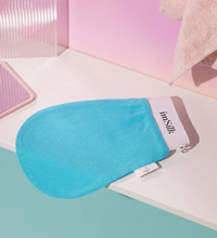 imSIlk (100% Raw Silk Exfoliating Mitt)